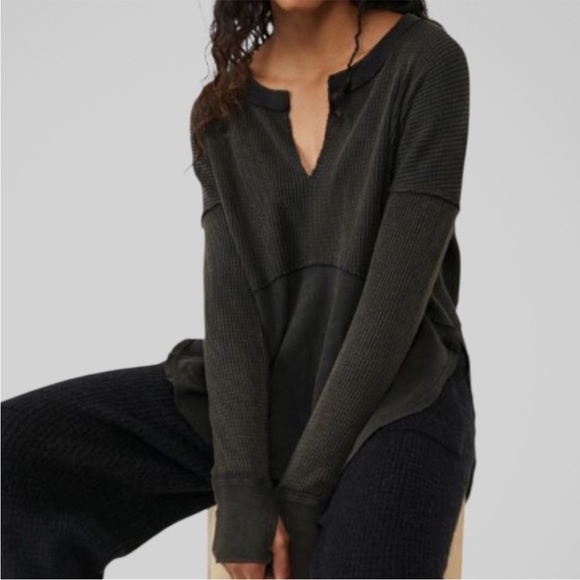 Like New Free People We The Free Monterey Thermal Top Mushroom Oversized Small - Picture 2 of 12